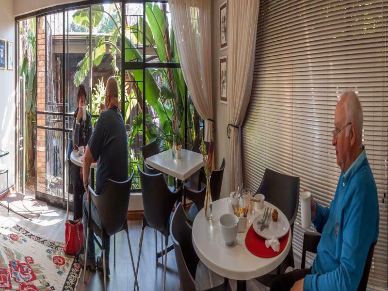 Rest-A-While Guest House - Претория Экстерьер фото